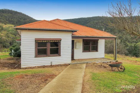284 Day Ave, Omeo, VIC 3898