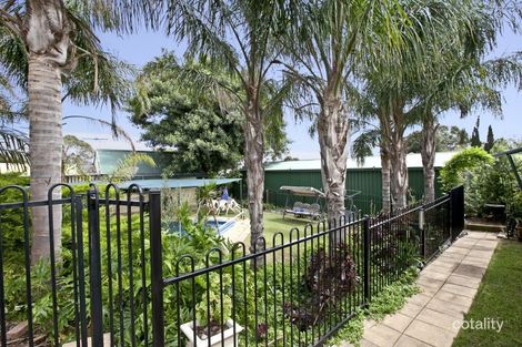 Property photo of 2 Granada Avenue Gulfview Heights SA 5096