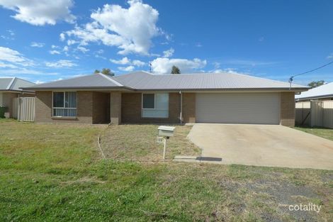 17 Ivy St, Roma, QLD 4455