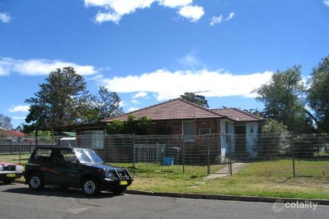 15 Romney Cres, Miller, NSW 2168