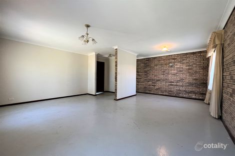 Property photo of 37 Mereworth Way Marangaroo WA 6064