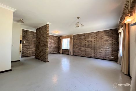 Property photo of 37 Mereworth Way Marangaroo WA 6064