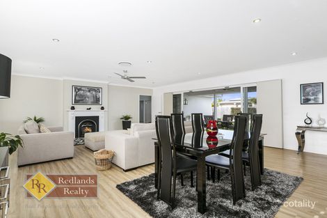 Property photo of 6 Acer Place Redland Bay QLD 4165