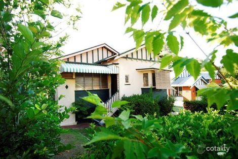 Property photo of 90 Lugg Street Bardon QLD 4065