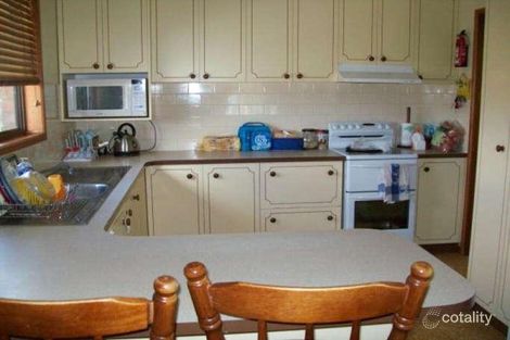 Property photo of 22 Nowland Crescent Westdale NSW 2340