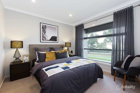 Property photo of 7 Savas Way Fraser Rise VIC 3336