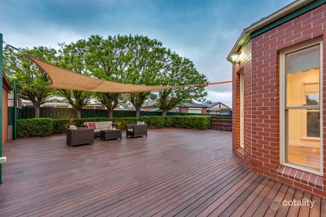 Property photo of 2 Whitmore Place Hillside VIC 3037