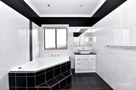 Property photo of 4 Dunk Place Camden Park NSW 2570