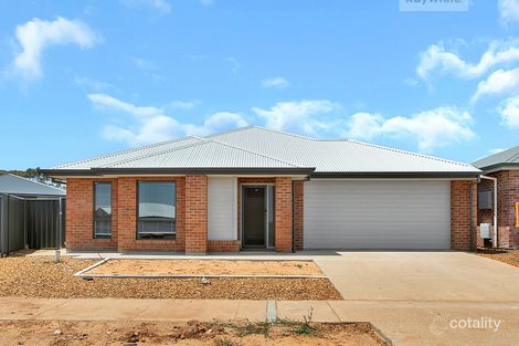 Property photo of 33 Christopher Way Evanston Gardens SA 5116