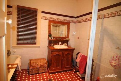 Property photo of 30 Lumsdaine Street Picton NSW 2571