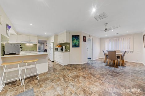 Property photo of 5 Elsa Place Narre Warren VIC 3805