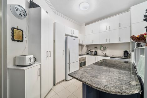 Property photo of 2/89 Landsborough Avenue Scarborough QLD 4020