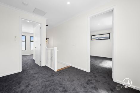 Property photo of 140 Bolton Street Eltham VIC 3095