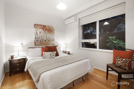 Property photo of 4/33-35 Toolambool Road Carnegie VIC 3163