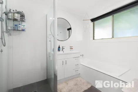 Property photo of 7 Budgeree Drive Aberglasslyn NSW 2320