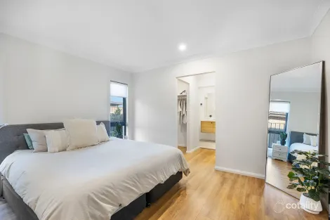 Property photo of 1 Soreina Drive Wyee NSW 2259