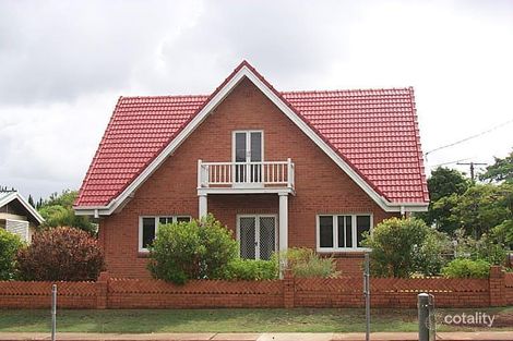 108 King St, Woody Point, QLD 4019