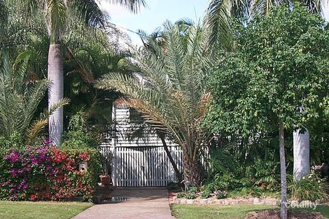 197 Verney Rd E, Graceville, QLD 4075