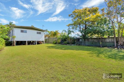 Property photo of 31 Heydon Avenue Labrador QLD 4215