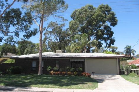 35 Cronulla Dr, Redwood Park, SA 5097