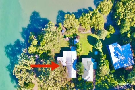 Property photo of 22 Cotton Tree Avenue Macleay Island QLD 4184