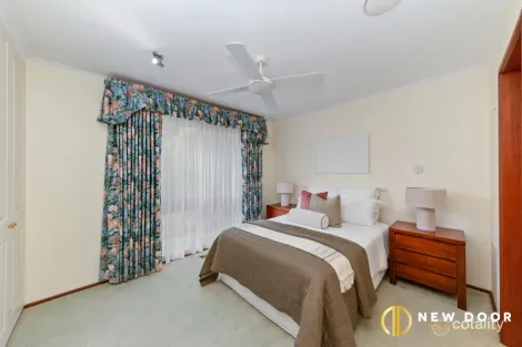 Property photo of 29 McKeahnie Street Weetangera ACT 2614