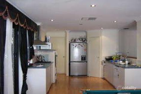 Property photo of 9 Mica Mews Wattle Grove WA 6107