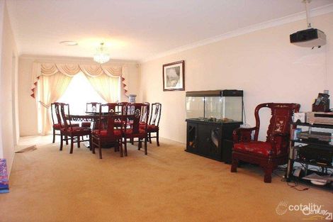 Property photo of 10 Leonard Place Bonnyrigg NSW 2177