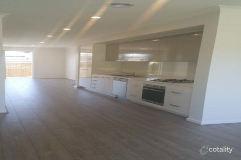 Property photo of 86 Camera Walk Coburg North VIC 3058