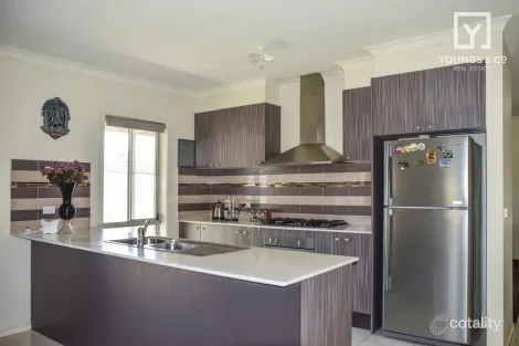 Property photo of 6 Sarsfield Street Shepparton VIC 3630