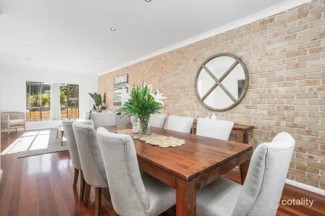 Property photo of 2 Tabard Place Illawong NSW 2234