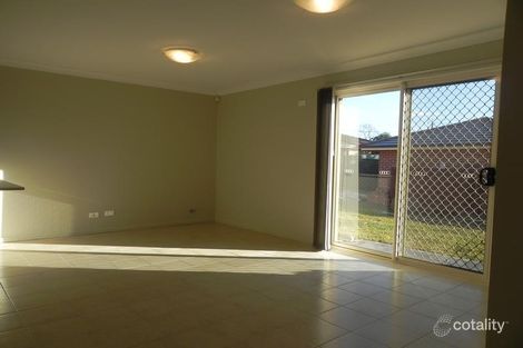Property photo of 2/108 Saywell Road Macquarie Fields NSW 2564
