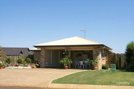 5 Maike St, Kalkie, QLD 4670