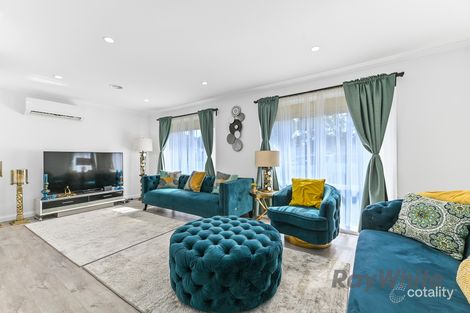 Property photo of 75 Seebeck Drive Narre Warren South VIC 3805