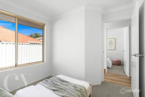 Property photo of 40 Doncaster Square Currambine WA 6028