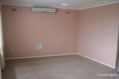 Property photo of 12 Dovers Drive Port Kembla NSW 2505