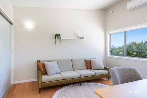 Property photo of 8/16 Honolulu Rise Pacific Pines QLD 4211