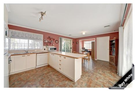 Property photo of 8 Lake Place Conder ACT 2906