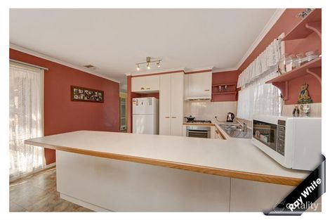 Property photo of 8 Lake Place Conder ACT 2906
