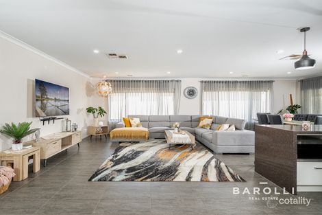Property photo of 8 Corangamite Drive Kialla VIC 3631