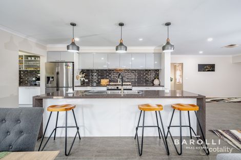 Property photo of 8 Corangamite Drive Kialla VIC 3631