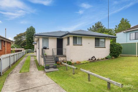 Property photo of 2/10 Wade Street Figtree NSW 2525