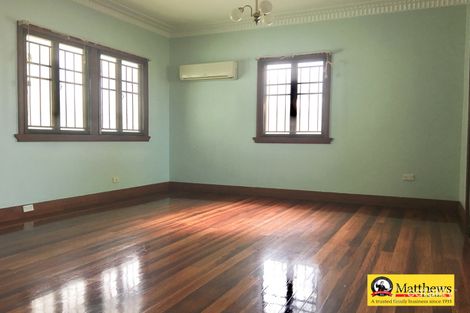 Property photo of 18 Thornycroft Street Tarragindi QLD 4121