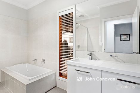 Property photo of 10 View Street Mansfield VIC 3722