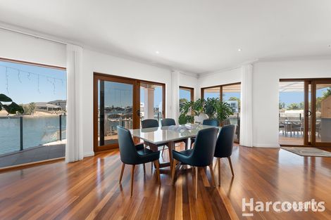 Property photo of 27 Starfire Close Halls Head WA 6210