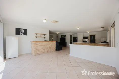 Property photo of 9 Winchester Place Ballajura WA 6066