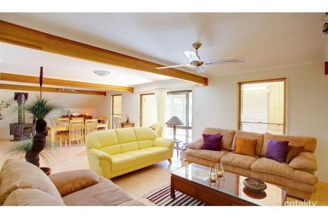 3 Bomburra Ct, Rainbow Beach, QLD 4581