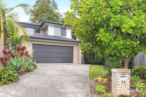Property photo of 1/14 Wilmot Place Helensvale QLD 4212