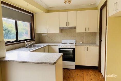 Property photo of 1/4 Bundy Close Macquarie Fields NSW 2564