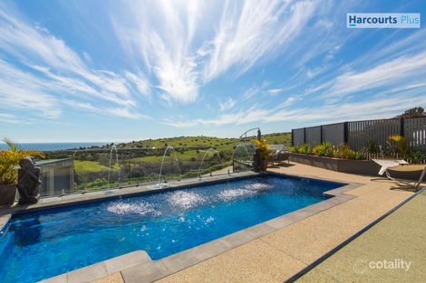 Property photo of 18 Karoola Court Hallett Cove SA 5158